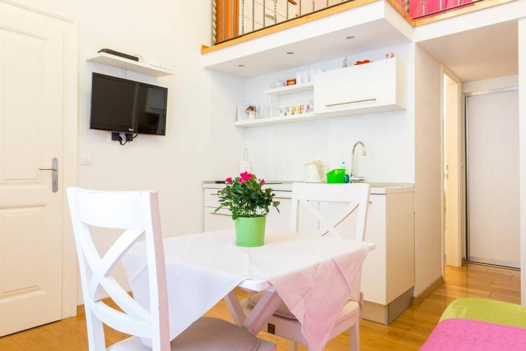 Carpe Diem Apartment On The Main Street - Stradun Dubrownik Zewnętrze zdjęcie
